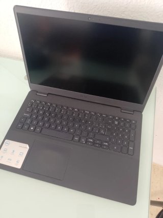 Portátil Dell Vostro i5 Gen 11