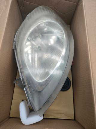 Faros Opel Vivaro (Ambos Lados)