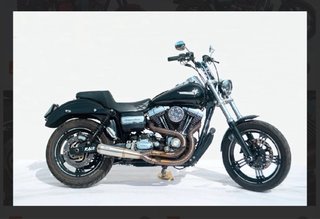 Harley Davidson Dyna Super Glide Negra