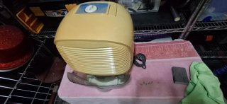 Deshumidificador DeLonghi DEM10 Beige