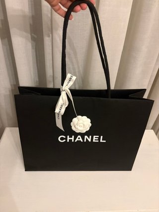Busta Chanel con fiocco