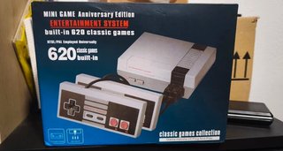 Mini Consola Retro tipo NES – 620 juegos clásicos
