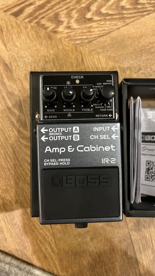 Pedale Boss IR-2 per chitarra, simulatore di amplificatore e cabinet
