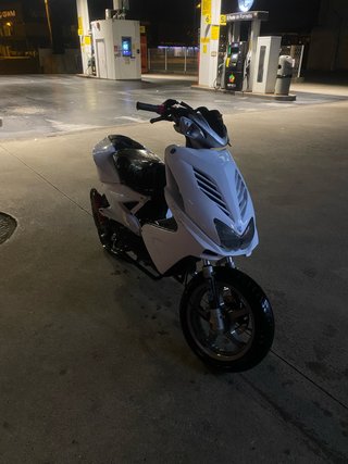 Yamaha Aerox 49cc