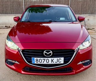 MAZDA 3 2.2 SKYACTIV-D 150 CV BLACK TECH EDITION –