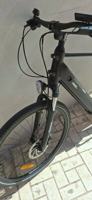 Bicicleta Eléctrica solo tiene 100km solo factura