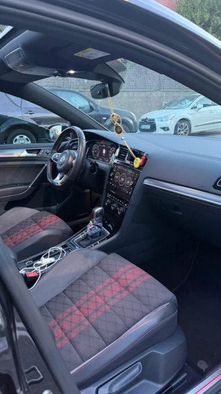 Volkswagen Golf 2023