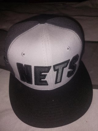 Gorra Nets Negra y Gris