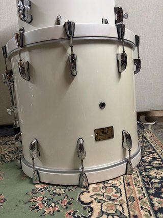 Batería Pearl Masters Custom Blanca