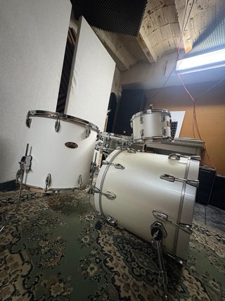 Batería Pearl Masters Custom Blanca