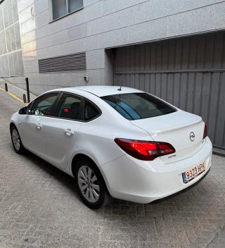 Opel Astra 1.7 cdti 6 velocidades