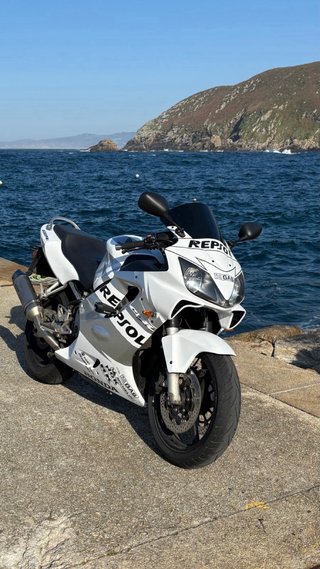 Honda CBR 600F4i