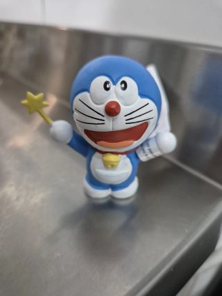 Figura Doraemon para tarta o jugar