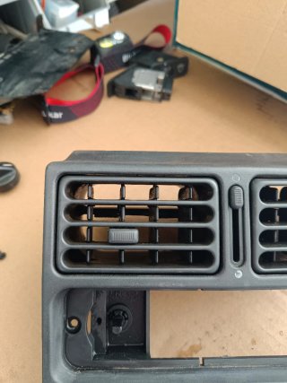 Consola central c/AC ventiladores peugeot 106 GTI