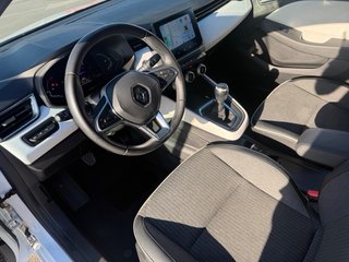 Renault Clio 2023