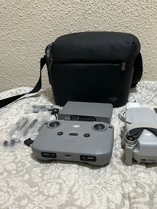 Dron DJI Mini 2 en combo
