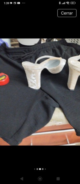 Zapatos de fiesta plateados Luxax sin estrenar