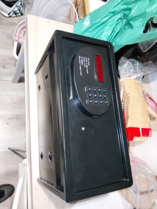 Caja Fuerte Digital Negra