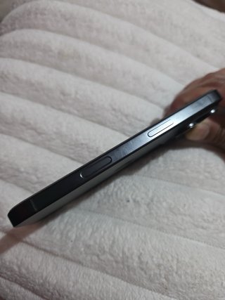 iPhone 16 Pro 256GB Negro