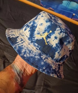 Gorro Jordan Tie-Dye Talla Junior