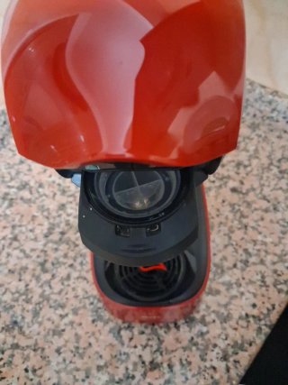 Cafetera Nescafé Dolce Gusto Infinissima Roja