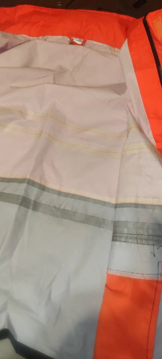 Traje de agua XL naranja y negro