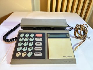 Teléfono Vintage Bang & Olufsen Beocom 2000