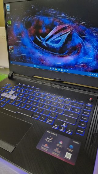 Portátil ASUS ROG Strix Gaming