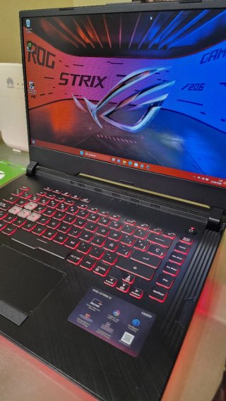 Portátil ASUS ROG Strix Gaming