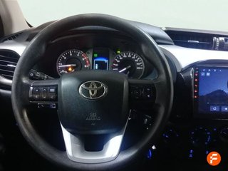 Toyota Hilux 2.4 D-4D Cabina Doble GX