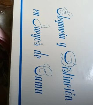 Mantel de lino vintage bordado