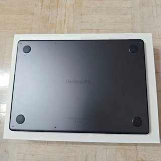 MacBook Pro 14 M4 MAX 128GB Ram, Nuevo