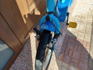 Bicicleta infantil azul
