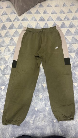 Sudadera Nike Verde Militar