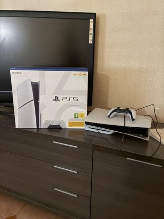 PlayStation 5 1TB + Mando Original