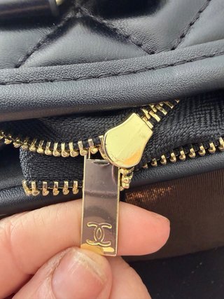 Bolso Chanel Negro Acolchado