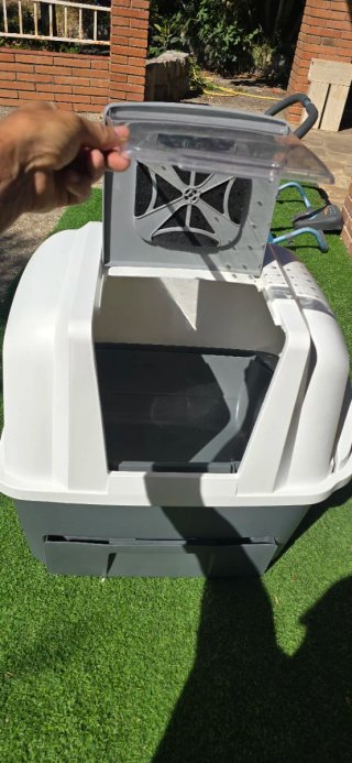 Arenero para gatos con cajón