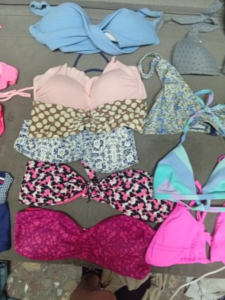 Lote 11 sujetadores bikini y braga Talla S