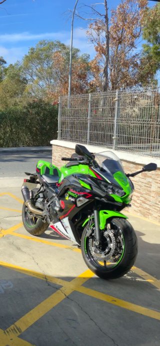 Kawasaki Ninja 650 KRT