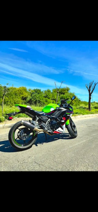 Kawasaki Ninja 650 KRT