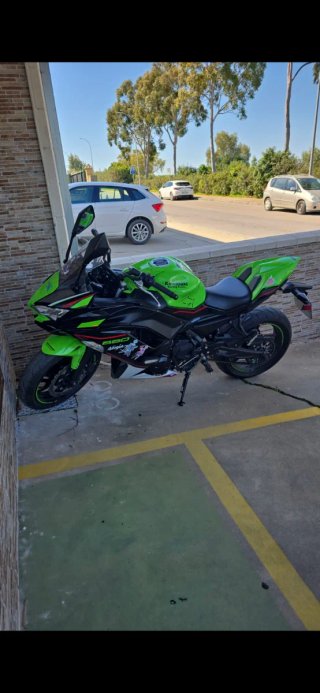 Kawasaki Ninja 650 KRT
