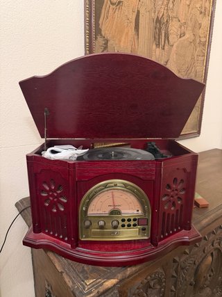 Radio Retro 4 en 1 Tocadiscos CD Cassette
