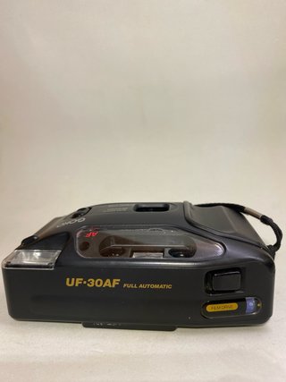 Cámara point and shoot Goko UF-30AF con funda