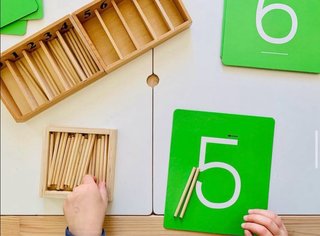 Caja Montessori de Husos Números 0-9