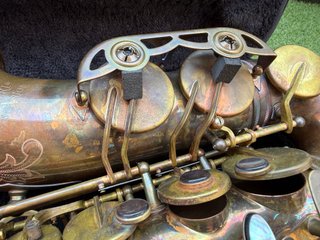 Saxofón Alto Schagerl A-1VB Superior NUEVO SIN USO