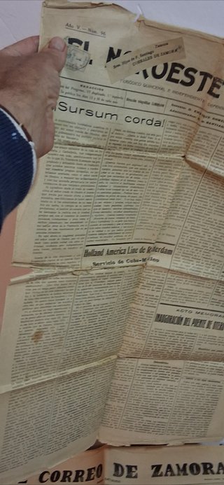 Periódicos antiguos El Correo de Zamora y fotos
