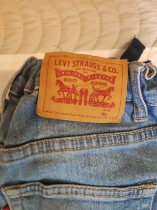 Pantalón vaquero Levi's Taper 16 años