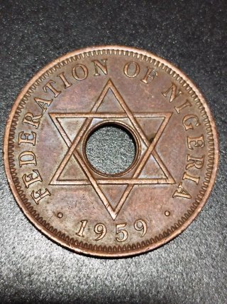 Moneda Nigeria 1 Penny Reina Isabel II