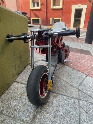 Minimoto Eléctrica Infantil Roja y Blanca
