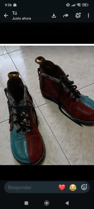 Botines Pisaverde Rojo y Turquesa